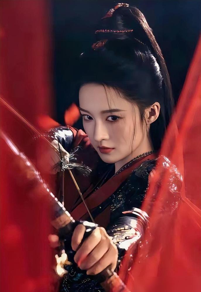 现在有些古装剧的女将军，真的离谱。
 
宋轶演的女将军，细胳膊细腿撑不起铠甲，追