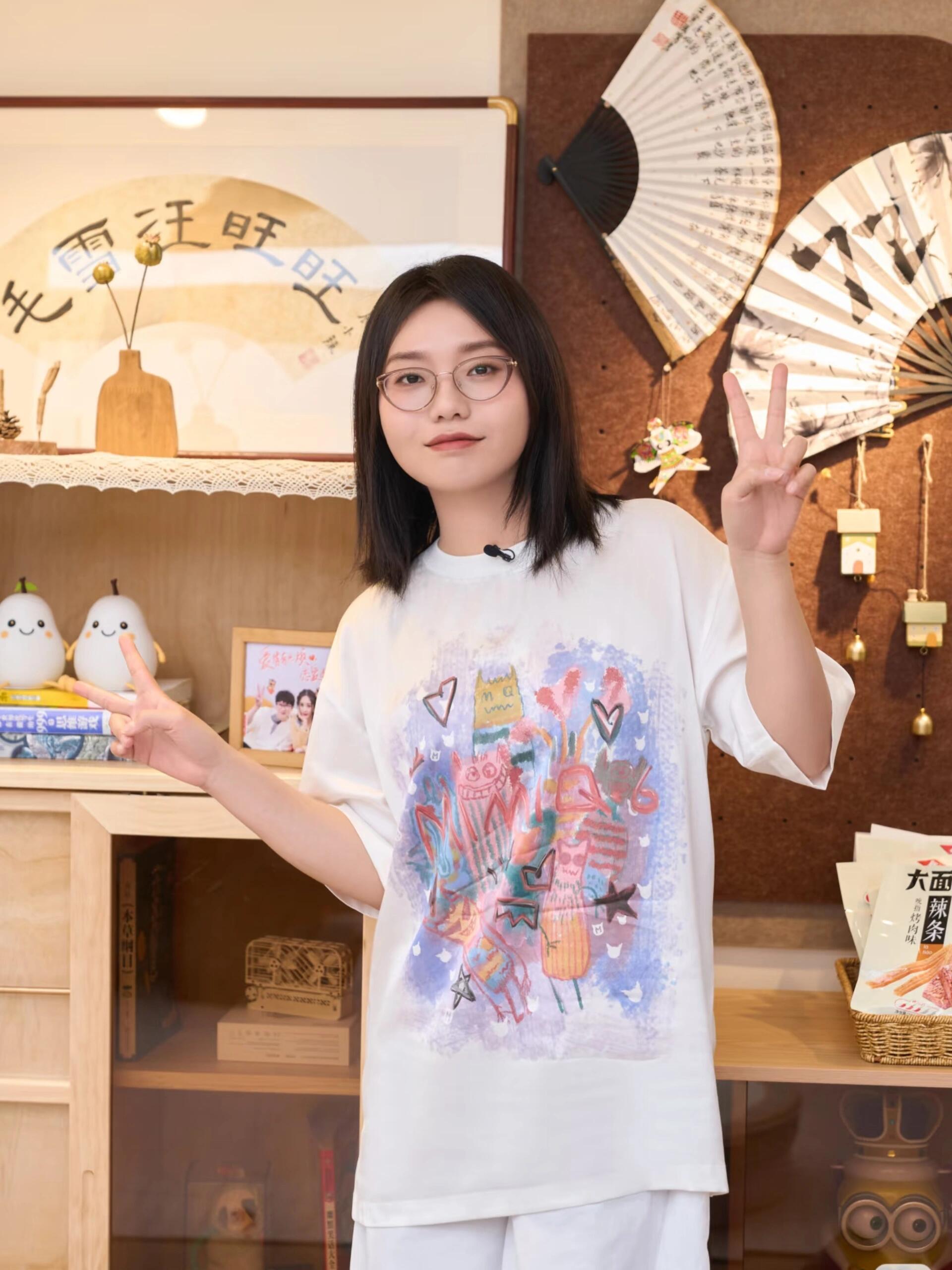 李雪琴有自己的东北必吃榜 比起千篇一律的网红攻略，我更信本地人安利。雪琴的榜单满