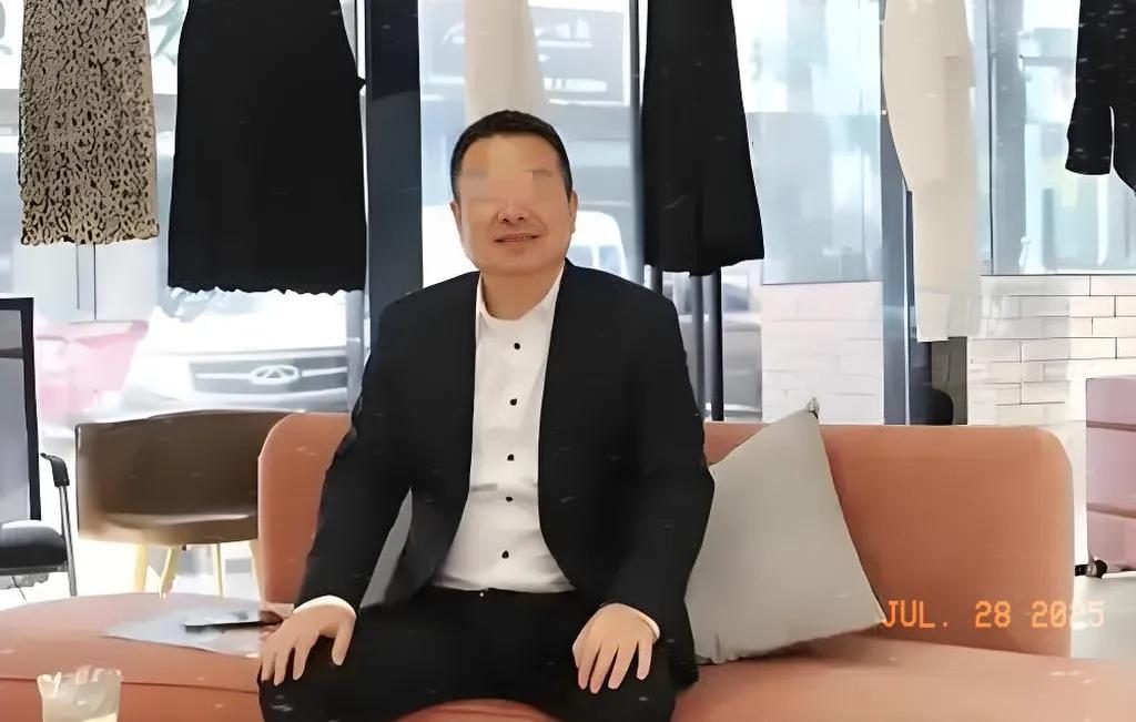 又一企业家跳楼了！

3个月，5位老板跳楼，

今年是老板跳楼年吗？

四月份，