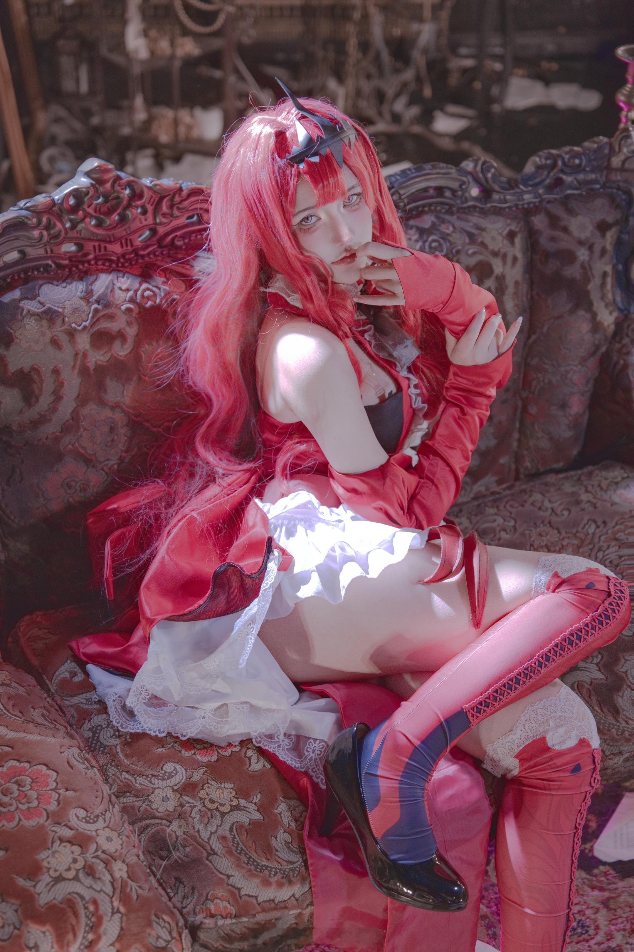 fgo[超话]  「 命运还真是残酷呢。无论善人恶人，一旦遭到记恨，就会到此结束