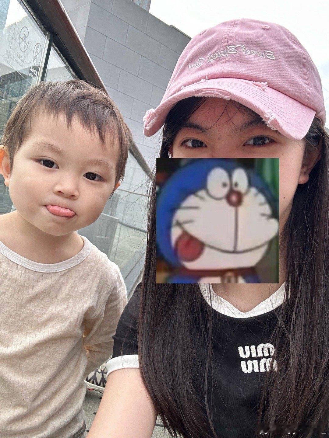 为了小豆丁我三天没洗头也要出门 ​​​