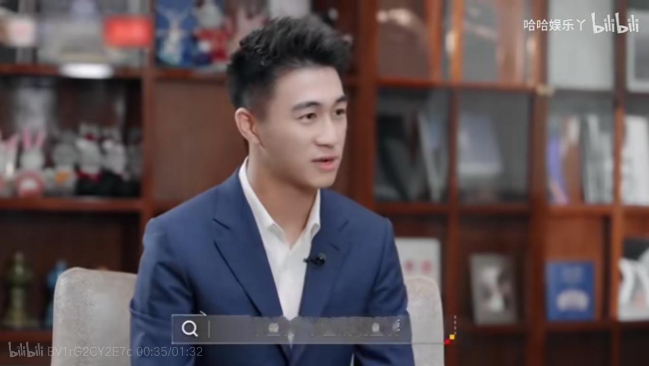 想不成功都难啊，出生豪门还这么清醒理智。
主持人:理想、自由、快乐、财富、事业，
