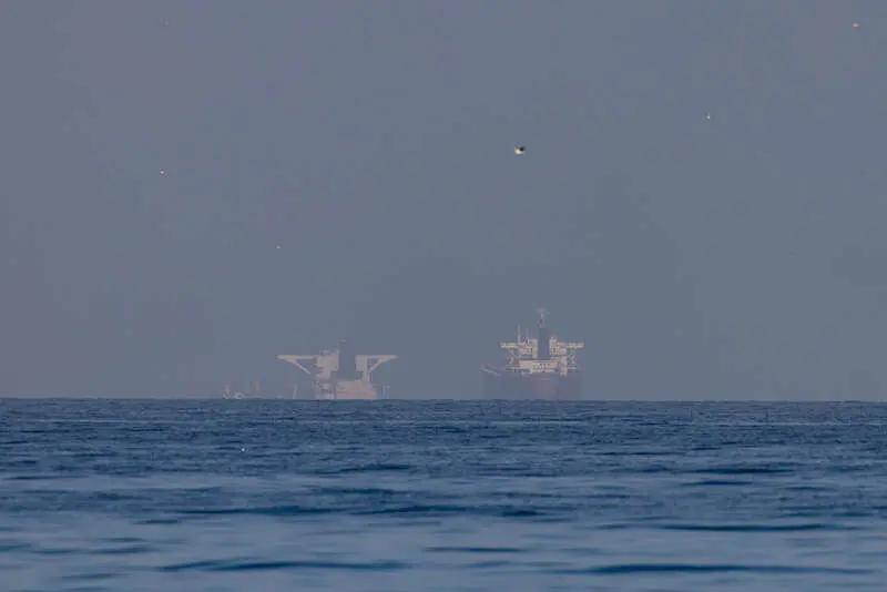 这个问题，你问日本就知道。
日本为什么关注伊朗战局？因为日本已经启用石油储备了。