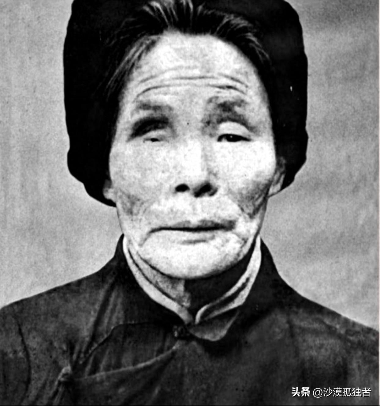 1934年，战火肆虐，百姓深陷水深火热。何大妈正在家中为红军做鞋，突然，对面山上