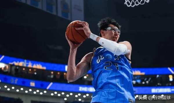 打破心魔！今天北京男篮主场88-75击败浙江男篮，此役北京男篮中锋周琦发挥不错，