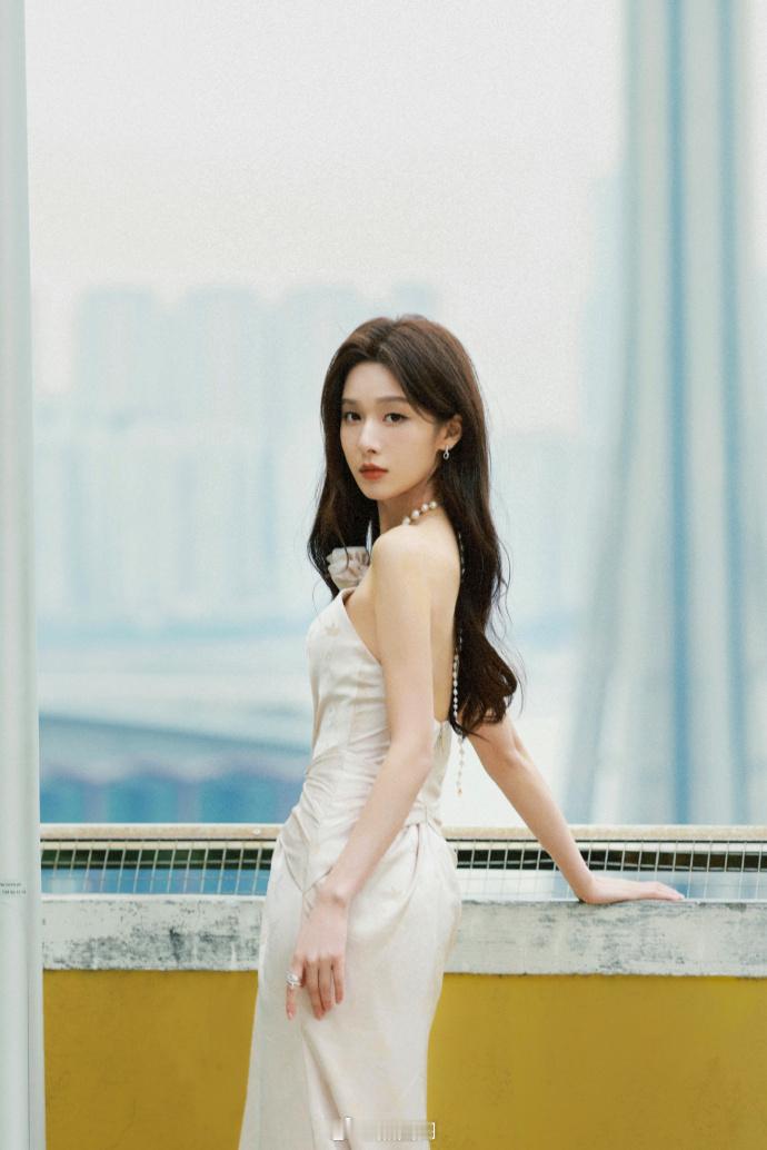 王子璇 