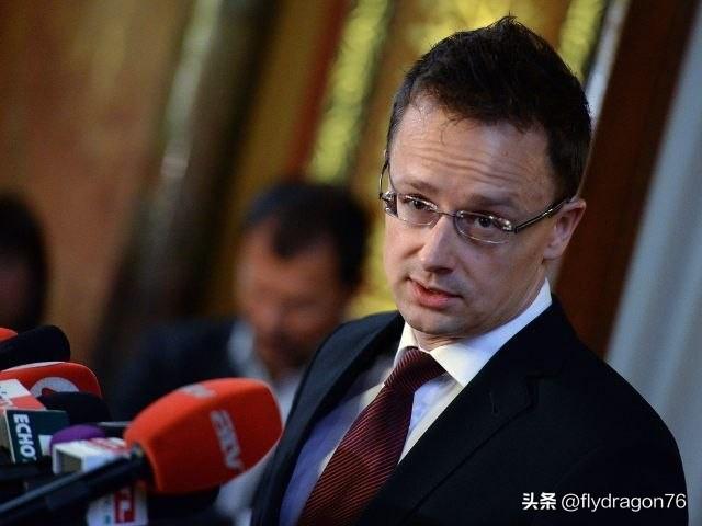 🇭🇺 匈牙利新政府已开始大规模解雇曾在外交部与西雅尔多（Szijjártó）