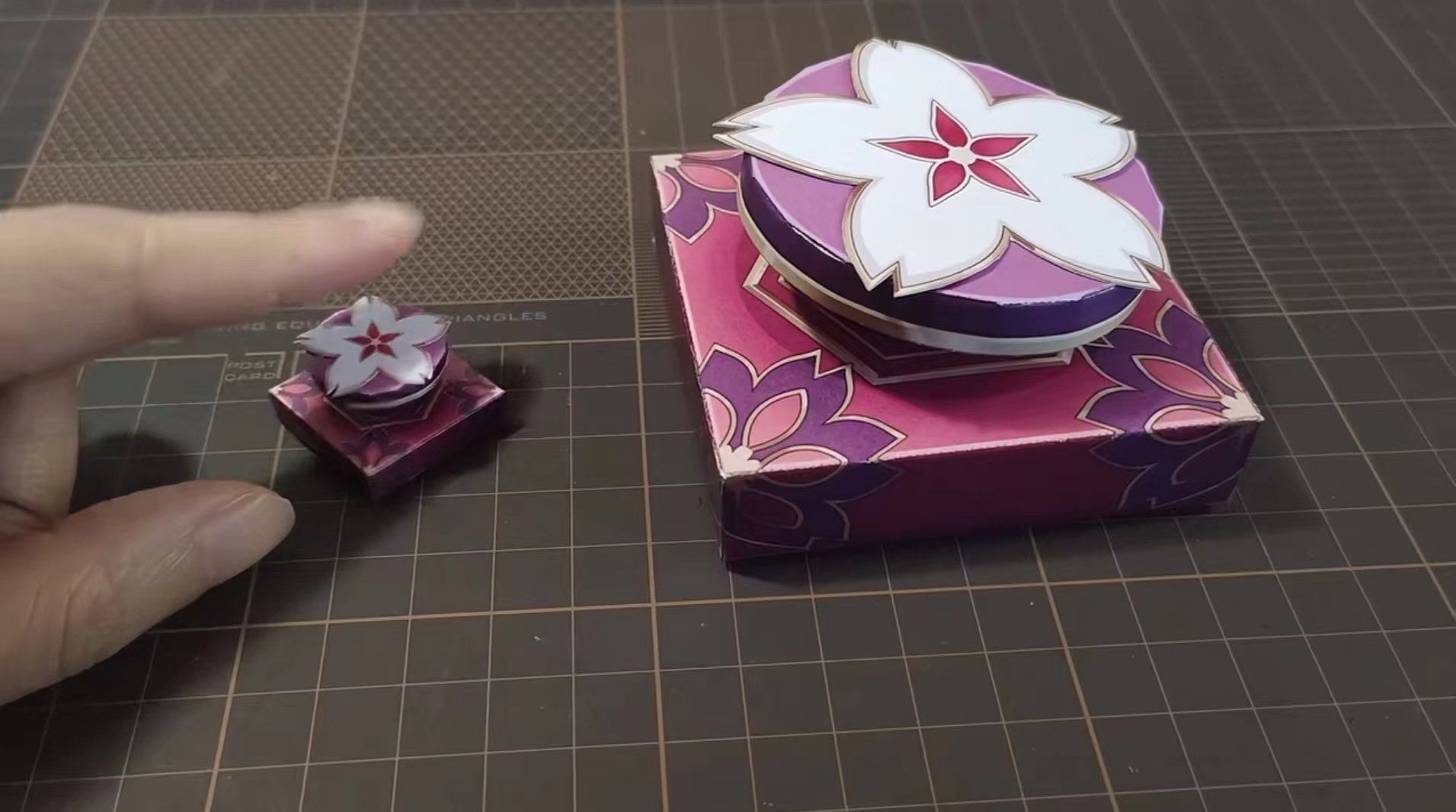 #今天星铁发生了什么# #崩坏星穹铁道# 【星铁速报】近日，有玩家利用折纸制作出