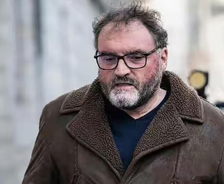 法国夺命医师被曝九年毒杀三十名病人，其中十二人死亡

法国东部贝桑松的一家重罪法