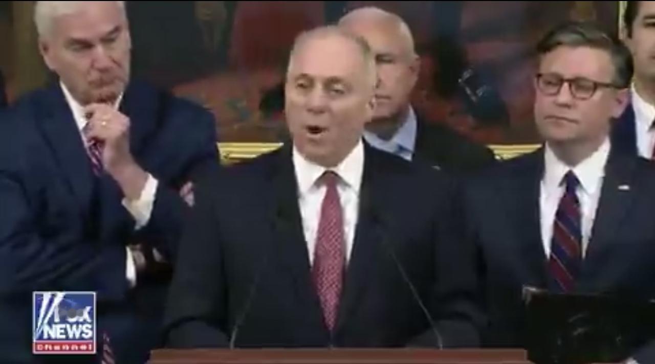众议院多数党领袖斯卡利斯SCALISE：

“虽然民主党人称赞社会主义是他们党的