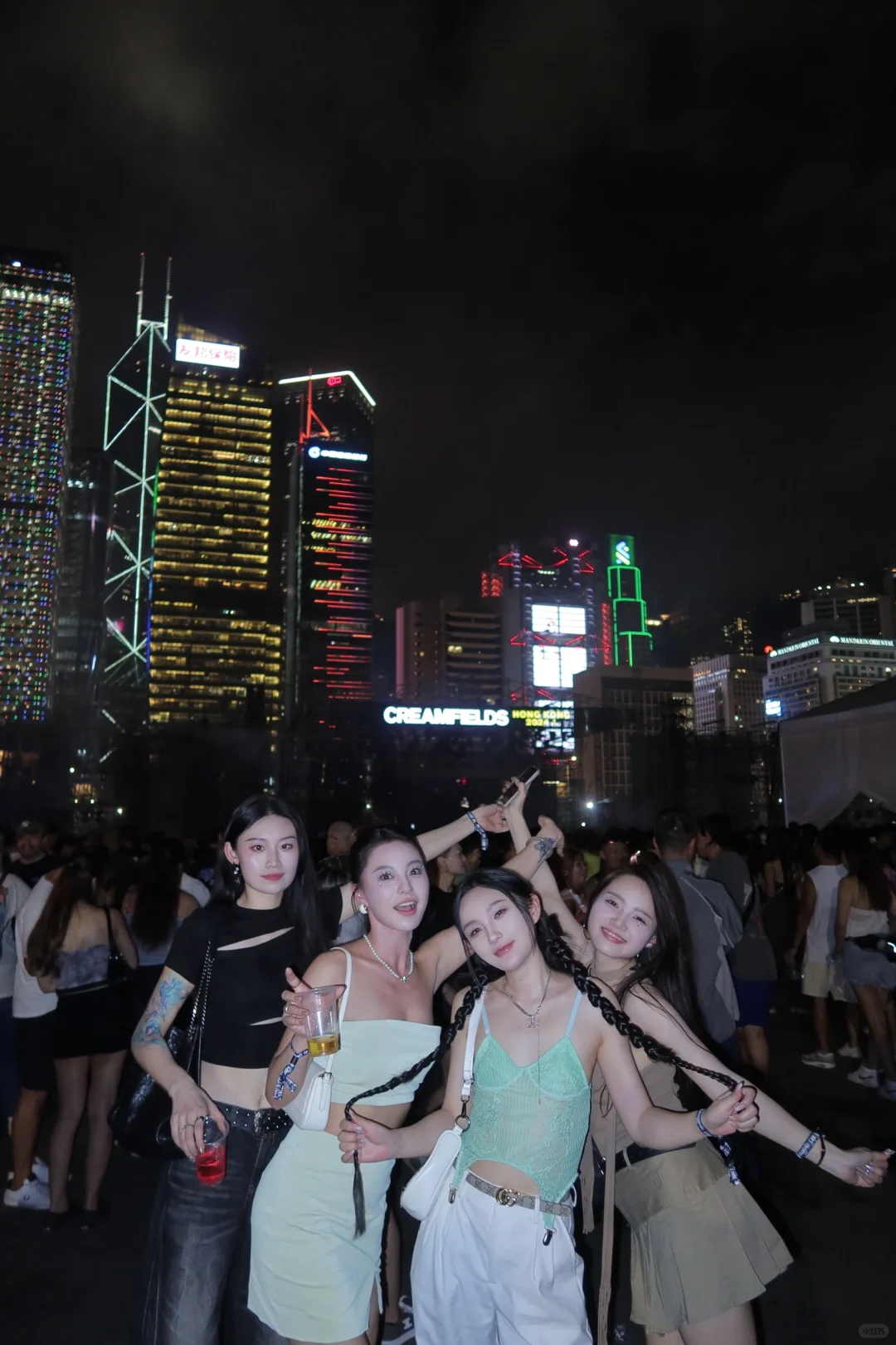 希望下一次电音节是 男朋友陪我一起！