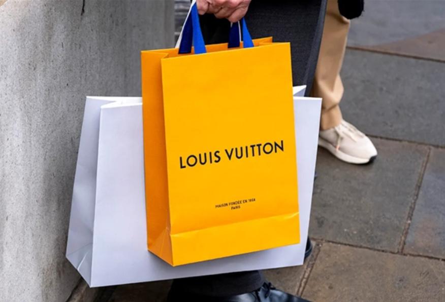欧洲首富、LV 老板阿尔诺被法国法院判补 1.74 亿税款，包含多年欠税、滞纳金