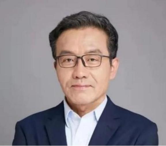 复旦大学教授王德峰，撕开了中国社会当下最大的遮羞布，振聋发聩！他说：“今日之中国