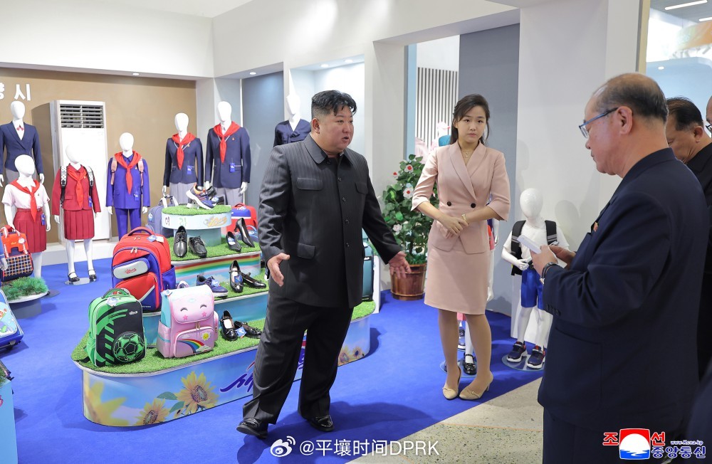 亭亭玉立了 ​​​