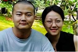 搜狐网发布，十七岁远渡重洋，她以为抓住了命运的绳索，却没想到是坠入了深渊。为一张