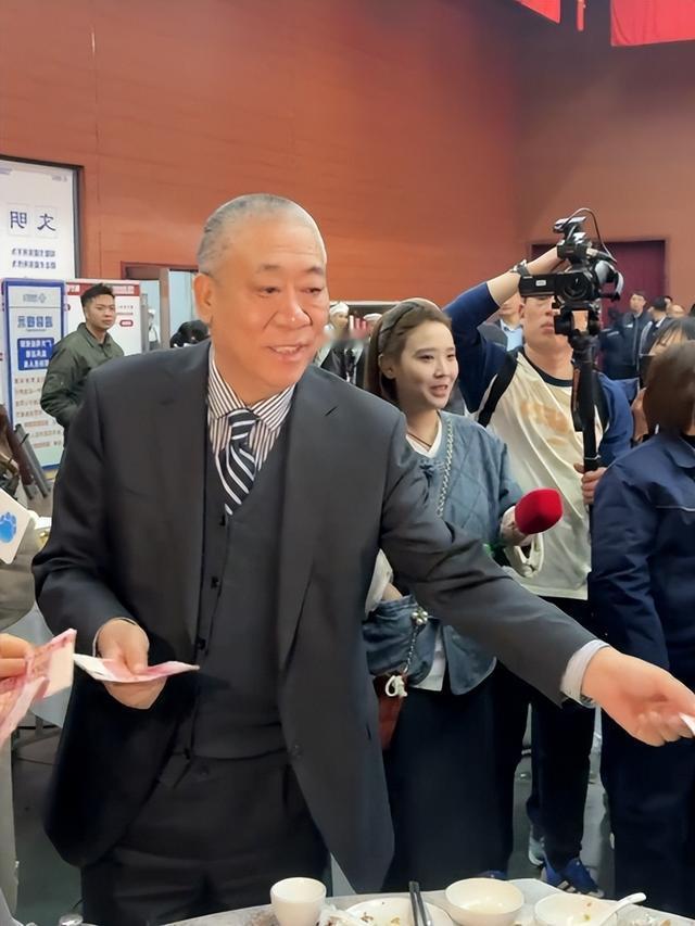 钱再多有什么用？崔培军如今的现状，给所有企业家上了生动一课
 
多少企业家一生钻