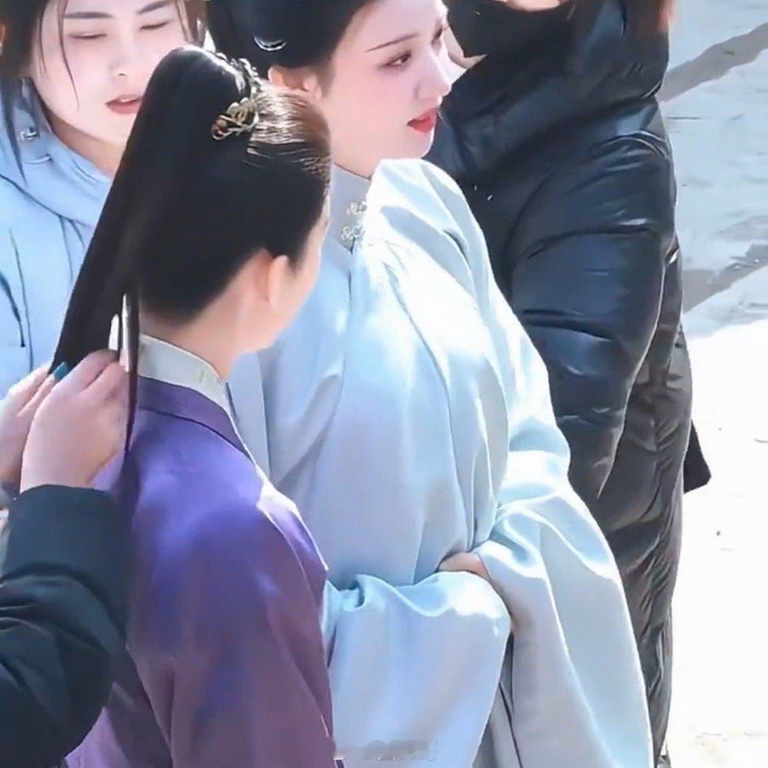 王楚然刘令姿cp感 没想到啊，居然被王楚然和刘令姿的cp感圈粉了啊，王楚然和刘令