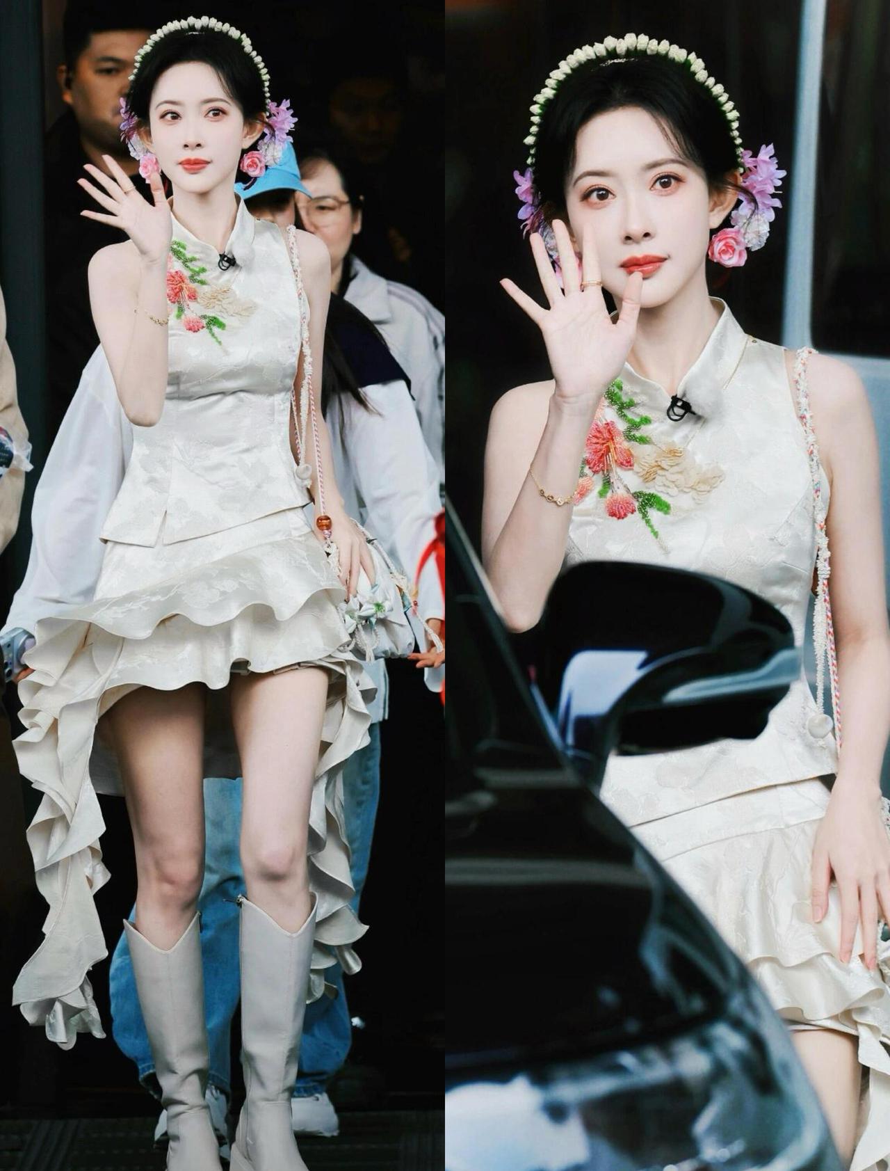 孟子义人生造型+1💛簪花与黄金的组合…绝了！孟子义又解锁绝美新造型啦，孟姐人生