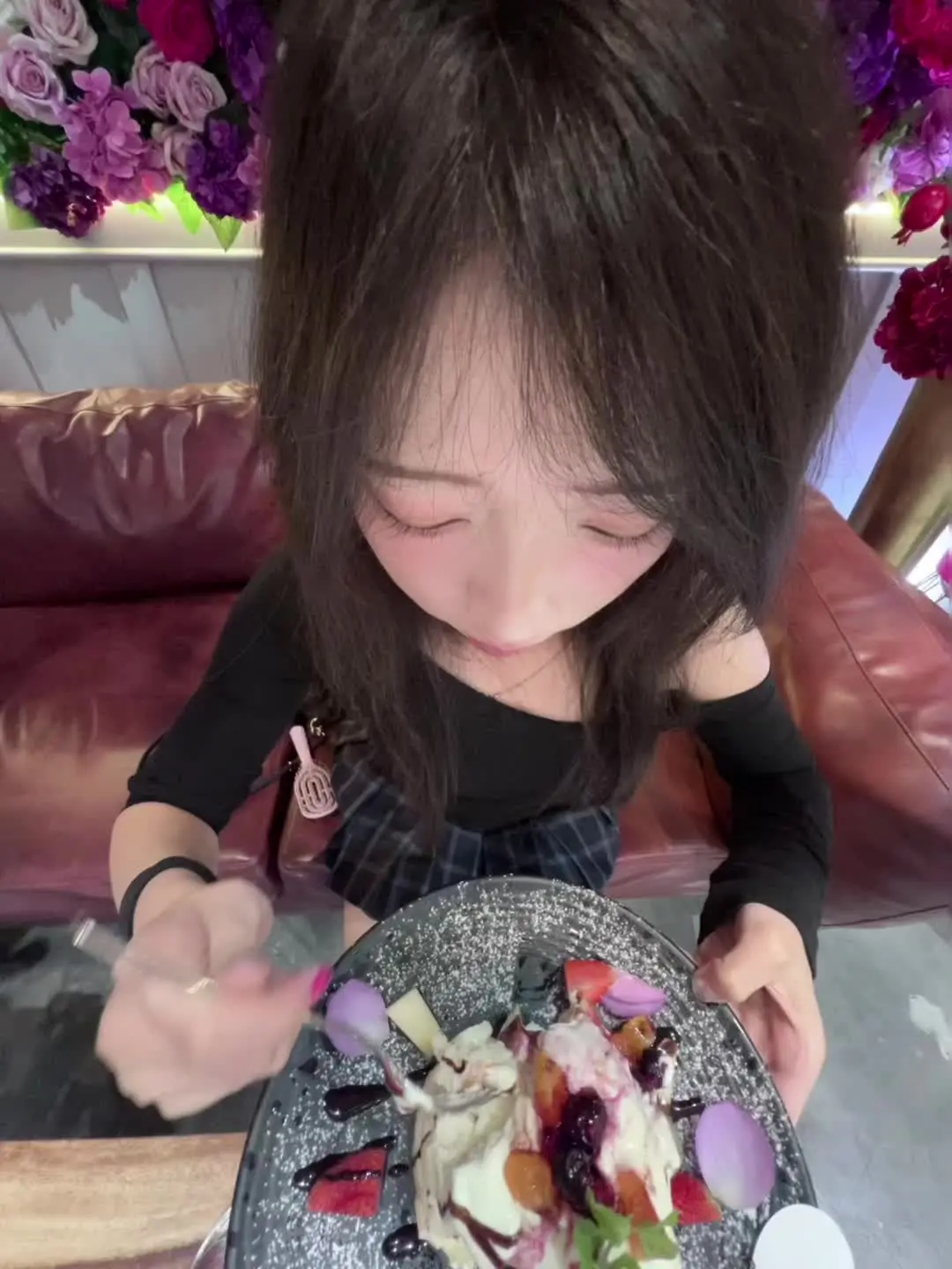 给我一个吻可以不可以 喂我可是正人君子！