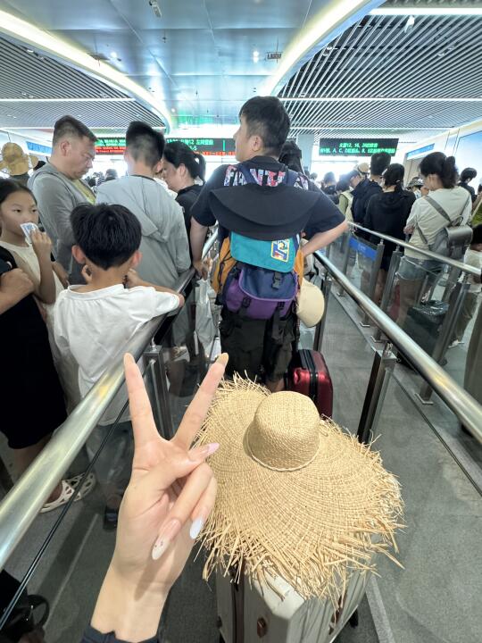 马上到涠洲岛了..我真的非常听劝！不要广！