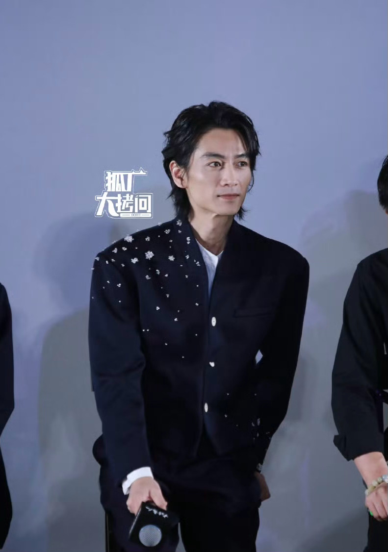 陈晓罗一舟的生图，谁的状态 ok？