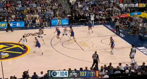 幽默！戈贝尔竟被约老师站帽。
篮下全空就他一人，非得等约老师到位，人跳都没跳都帽