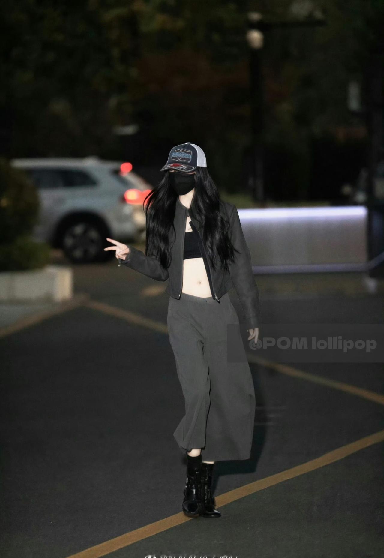 欣欣念相思上班ootd[求饶]
飒姐真的好cool哦[震惊] ​​​