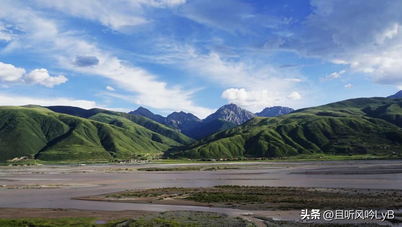 人生得意须尽欢，胡吃海喝需尽兴，出发才是正解。
等风来不如追风去，等故事不如写故