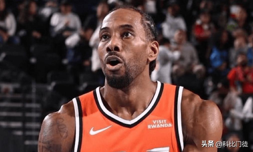 篮球比赛远不是这些数据能够解释的。
先说进攻，他的护球能力比卡差太多了，这是身材