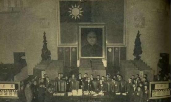 统一台湾最大阻碍，不是美国，也不是台独。而是“中华民国”这个称号，孙中山先生恐怕