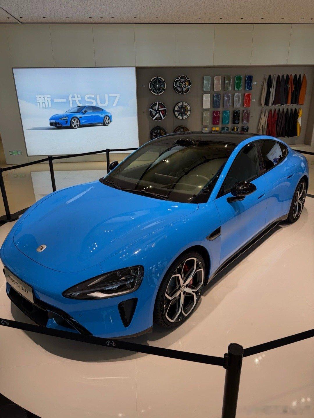 雷军称相信新SU7会大卖老款SU7上市之后口碑一直挺稳，路上能见度越来越高，不管