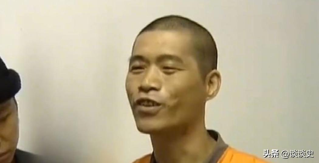 2005年，张顺兴吃完“断头饭”，微笑着和母亲告别，然而就在临刑前最后一刻，他突