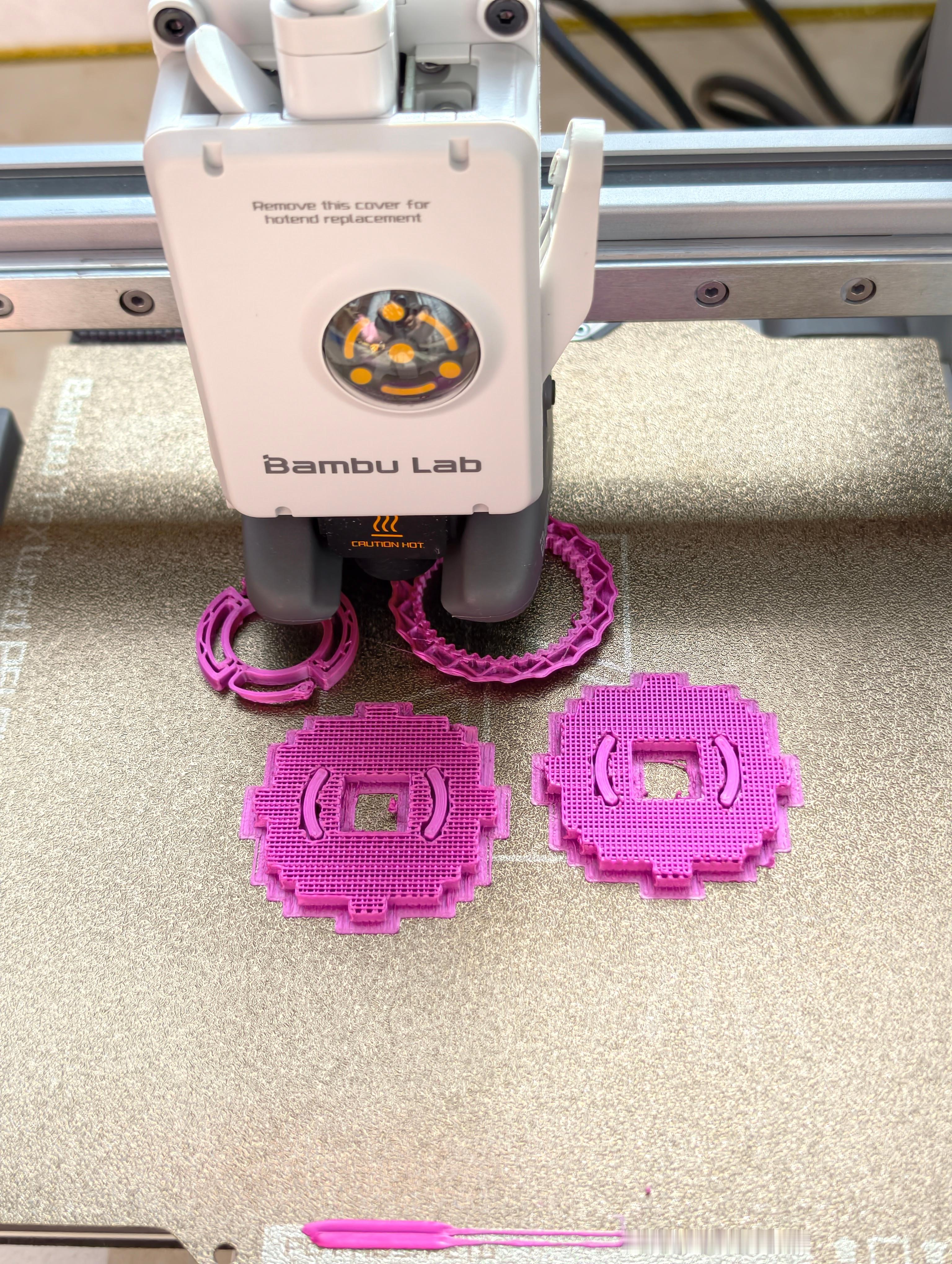 打了一个解压神器坐在边上看了好久看的过程也好解压我是真的喜欢成长的过程 