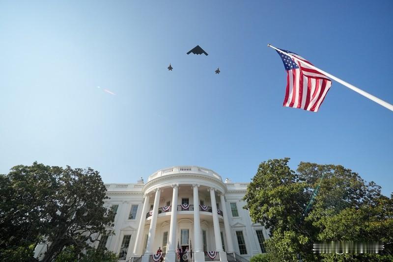 美国战略调整对中国有何影响美国近年将中国定位为“首要战略竞争对手”，加速推进“印