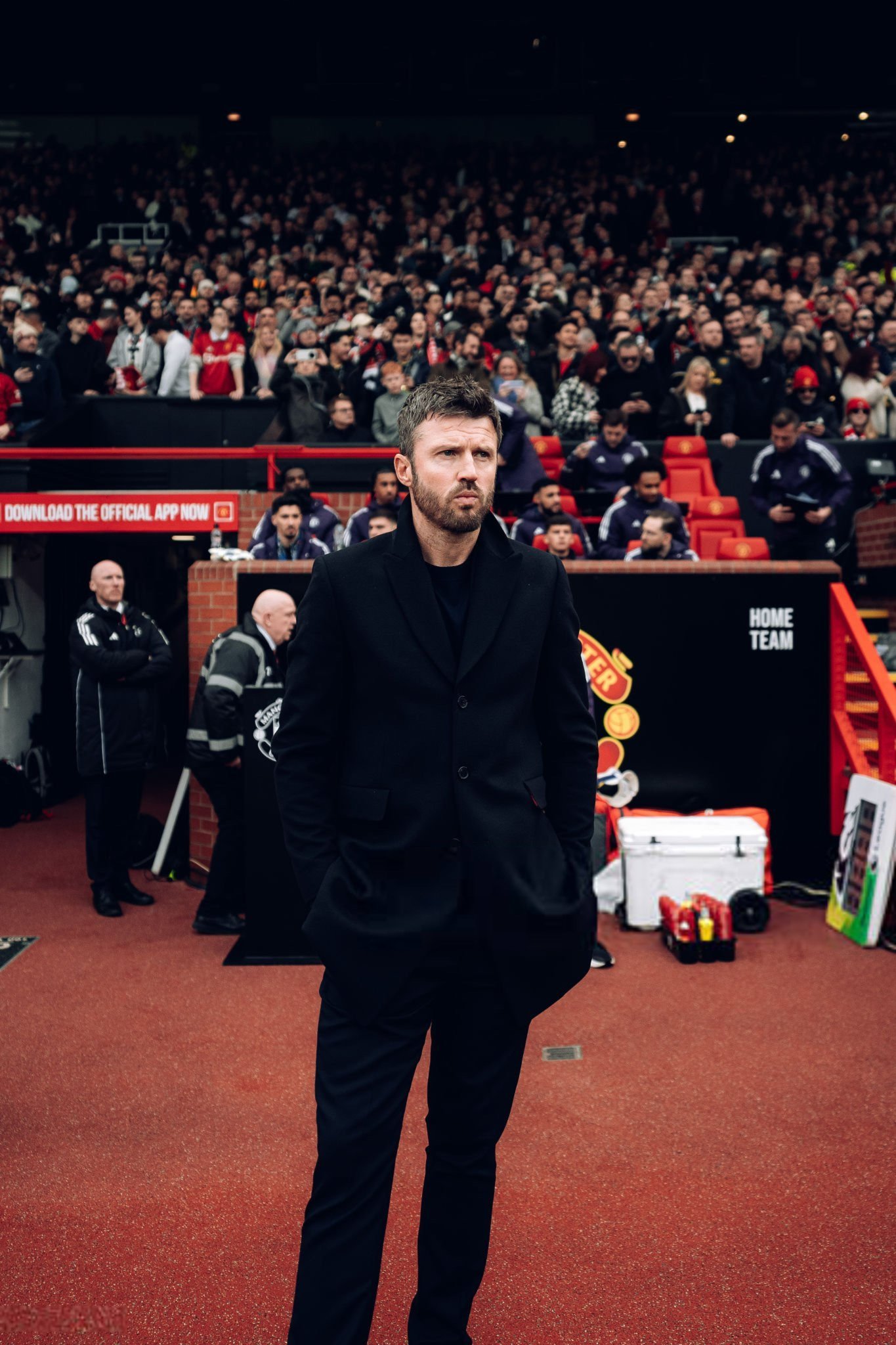 卡拉格在天空体育节目中，对比了索尔斯克亚与卡里克的执教风格：“索尔斯克亚带来了信