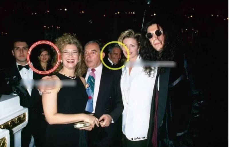 阴谋论者一直在怀疑爱泼斯坦是以色列情报机构做的局, 偷拍政客敏感且非法视频片段和