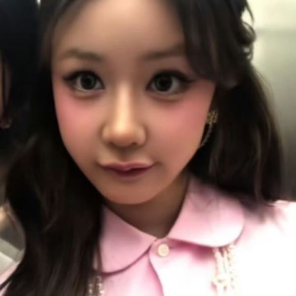 如何看待宝怪成员pharita和网红金美娜撞脸？ 