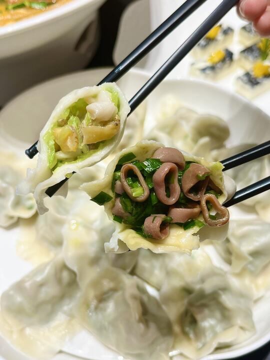 大连CBD居然藏着这么好吃的海鲜水饺！！