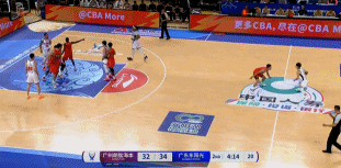 奎因半场15分3板4助攻4抢断，这已经近乎完美

奎因打山西，由于宏远后卫线太弱