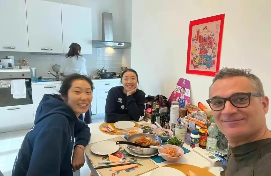 朱婷经纪人带来坏消息
      就在我们国内球迷正在热炒朱婷下赛季回国，准备参