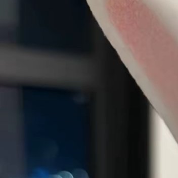 每日一善 🍀阳光信用🍀每日一善以善良为师，得到的是正义和正直的教诲，即使步履