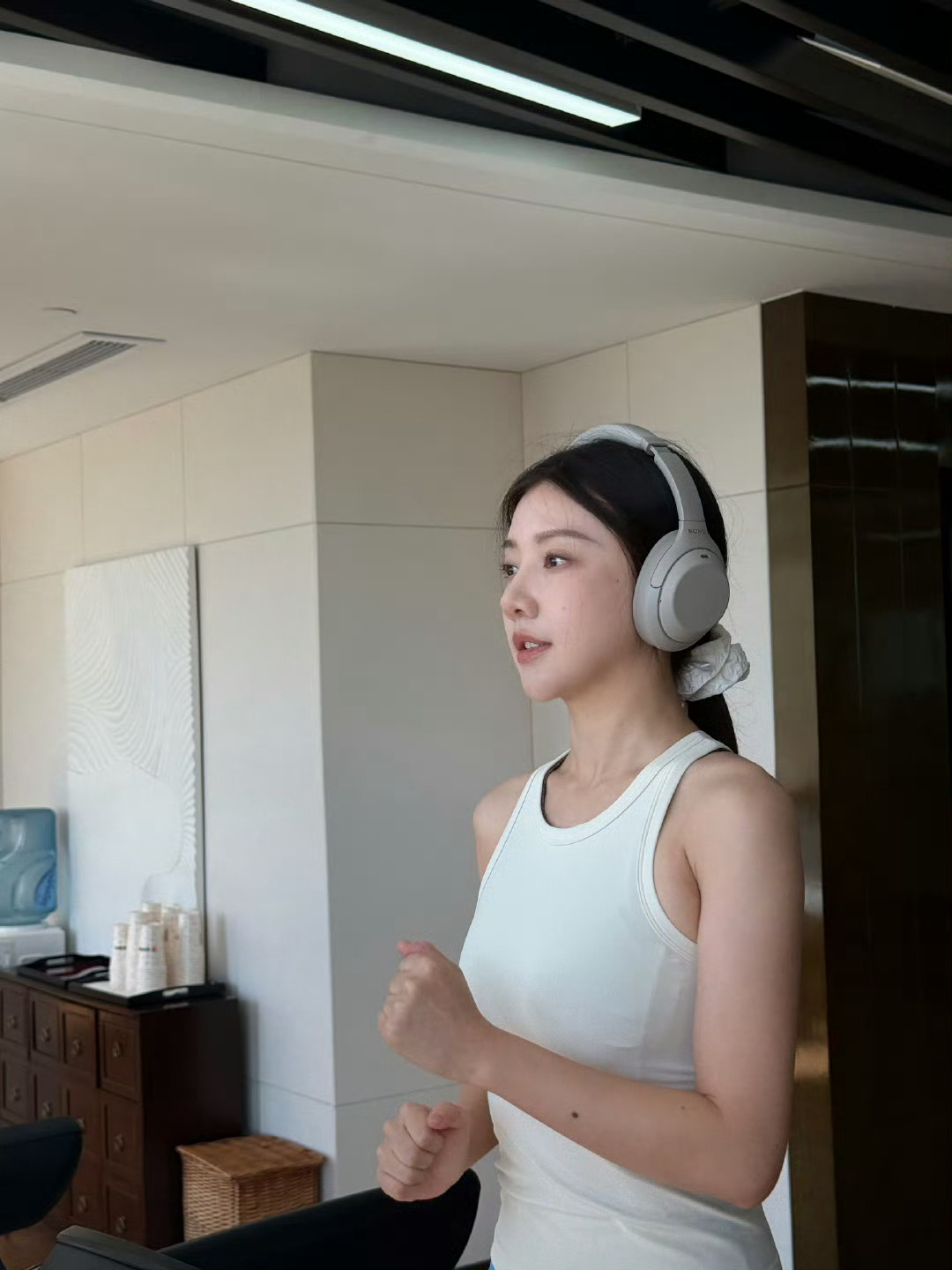 王鹤润姐姐好自律！！带上我们一起健身好不好