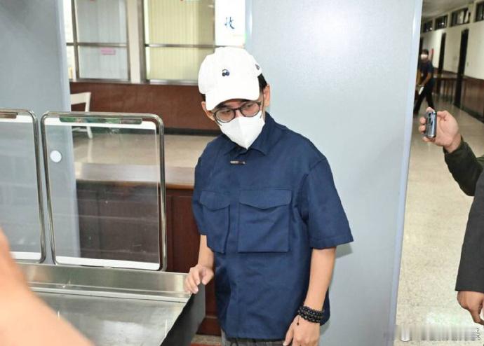 黄子佼终审获缓刑4年 据台媒，黄子佼收藏2259部未成年青少年性影像视频，一审遭