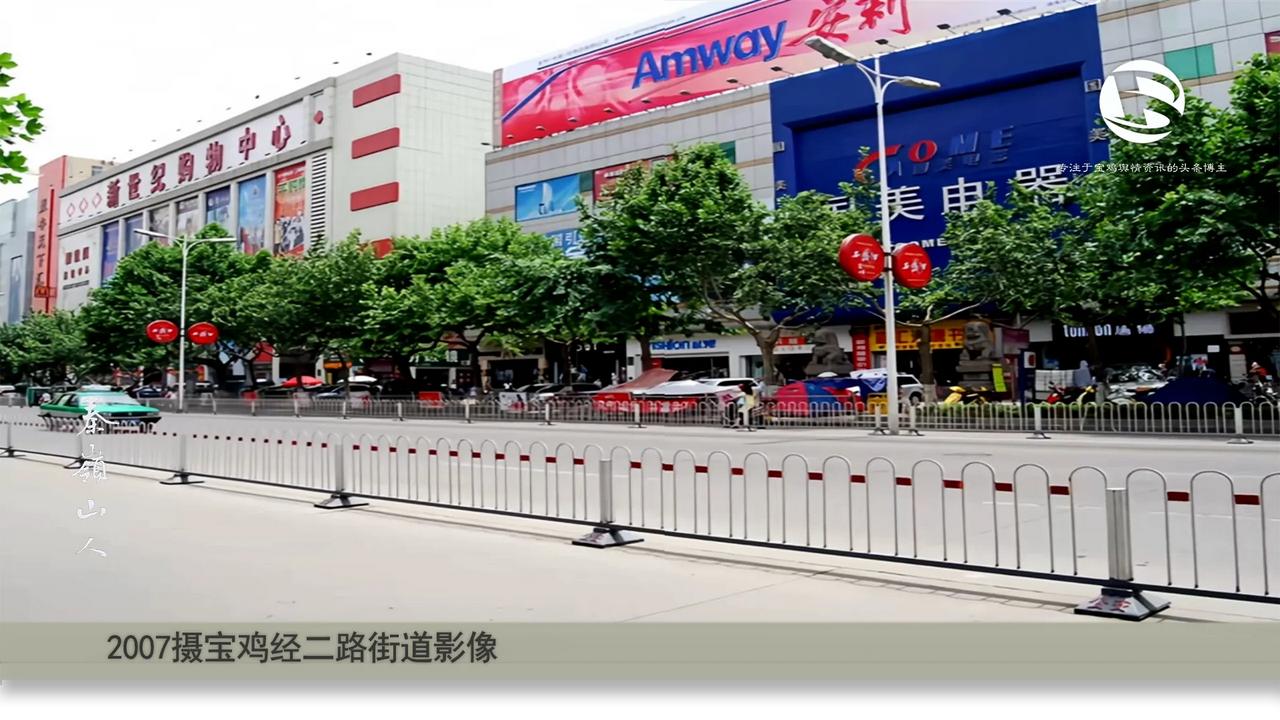 日子过着过着就在时间呼呼的不经意之间想渭河水一样流经而过。新千年出生的零零后也都