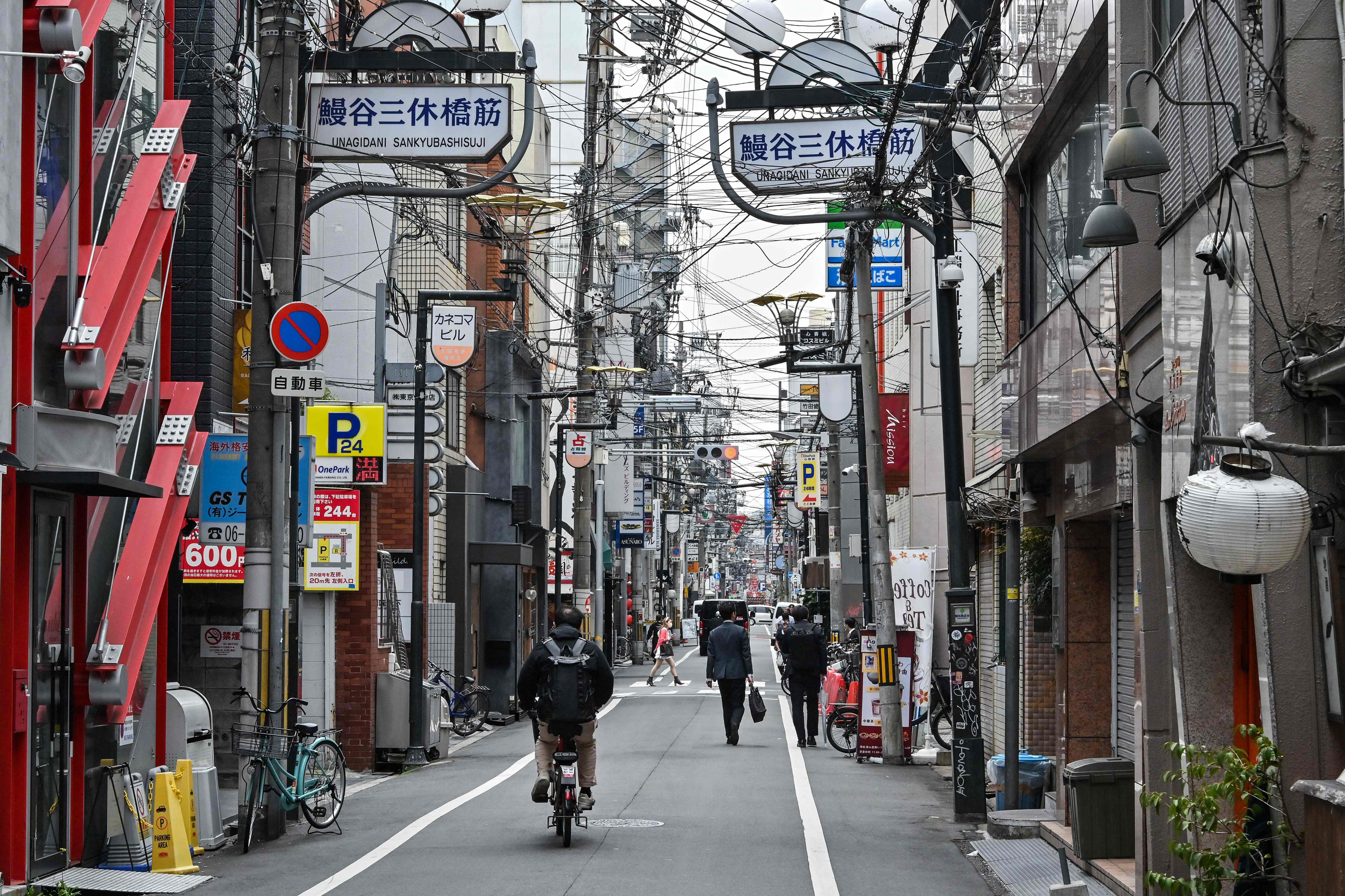 【#日本半数大城市人口减少#】据共同社2月1日报道，1日公布的数据显示，在全日本