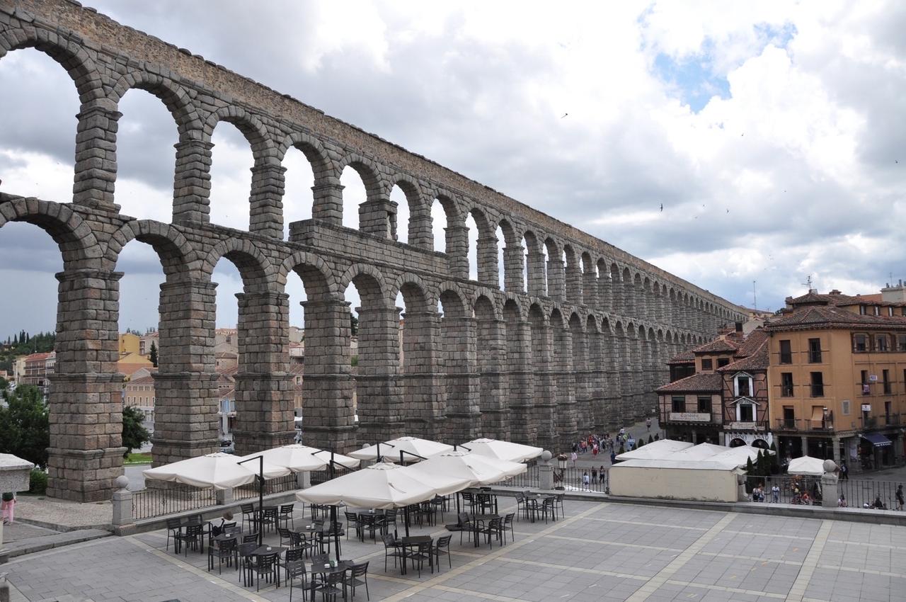 我评论了@英歌 的作品：
塞哥维亚啊，一晃快10年了[捂脸]