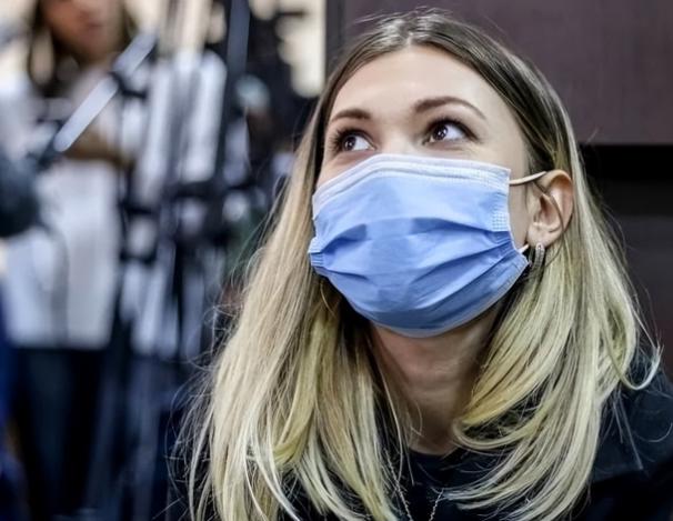 伤害性不高侮辱性极强！乌克兰一名女记者在社交平台发出一段尖锐嘲讽，迅速冲上热搜：