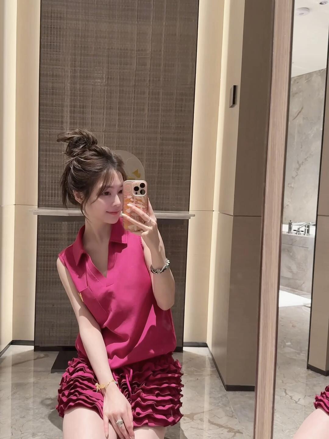 超显白的玫红色！！！