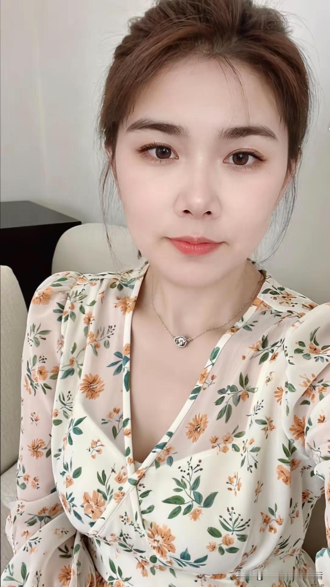 什么是夫妻？
什么是两口子？

第一，经济集中统一管理
第二，白天一起吃饭晚上在