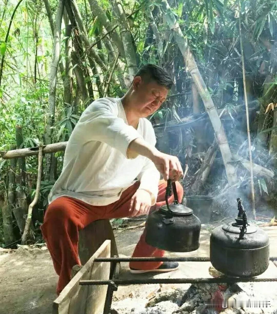 韩磊方辟谣出轨，已报警准备写声明，快到花甲之年的老人，突然被爆料致人怀孕的丑闻，